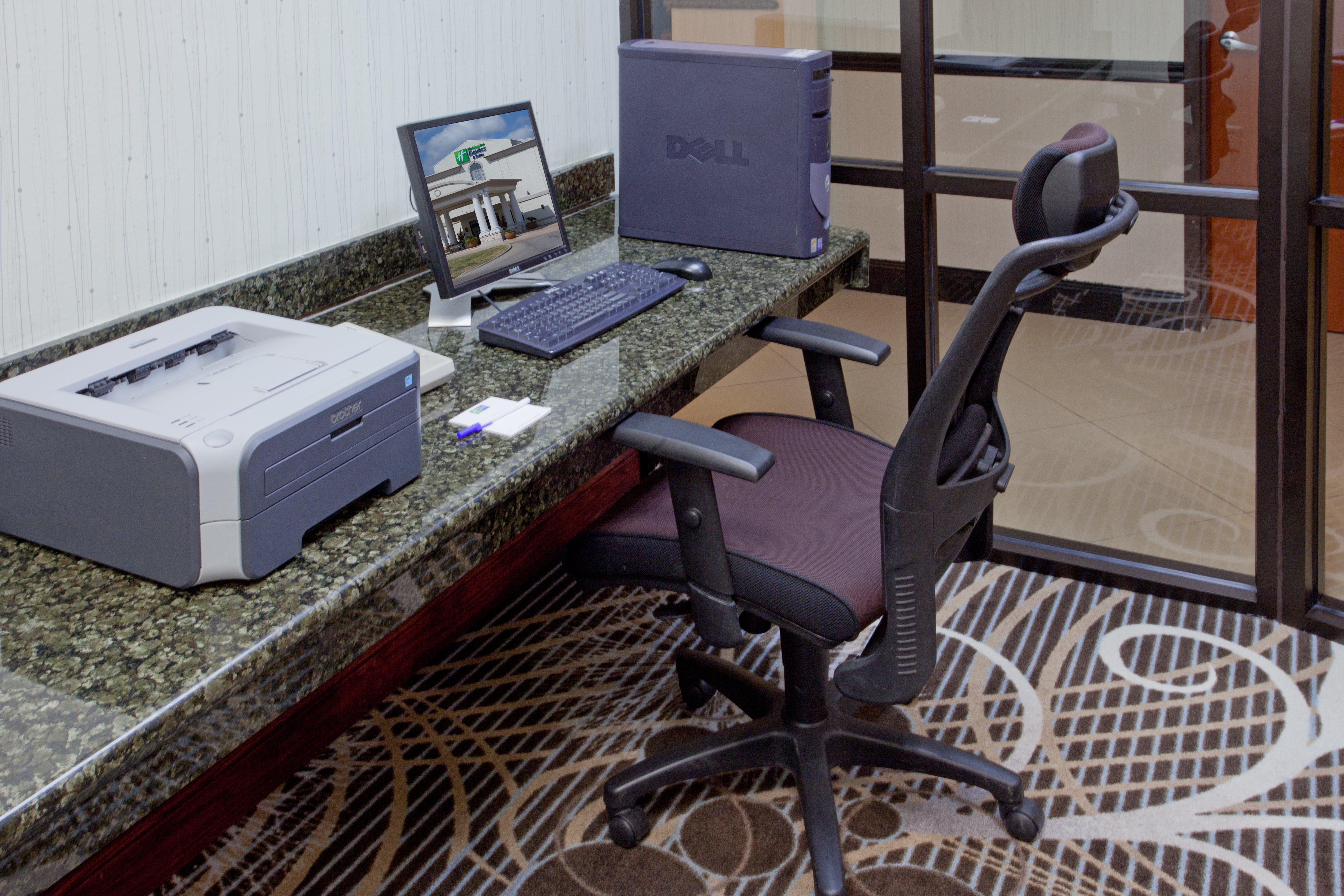 Holiday Inn Express & Suites College Station By Ihg Екстериор снимка