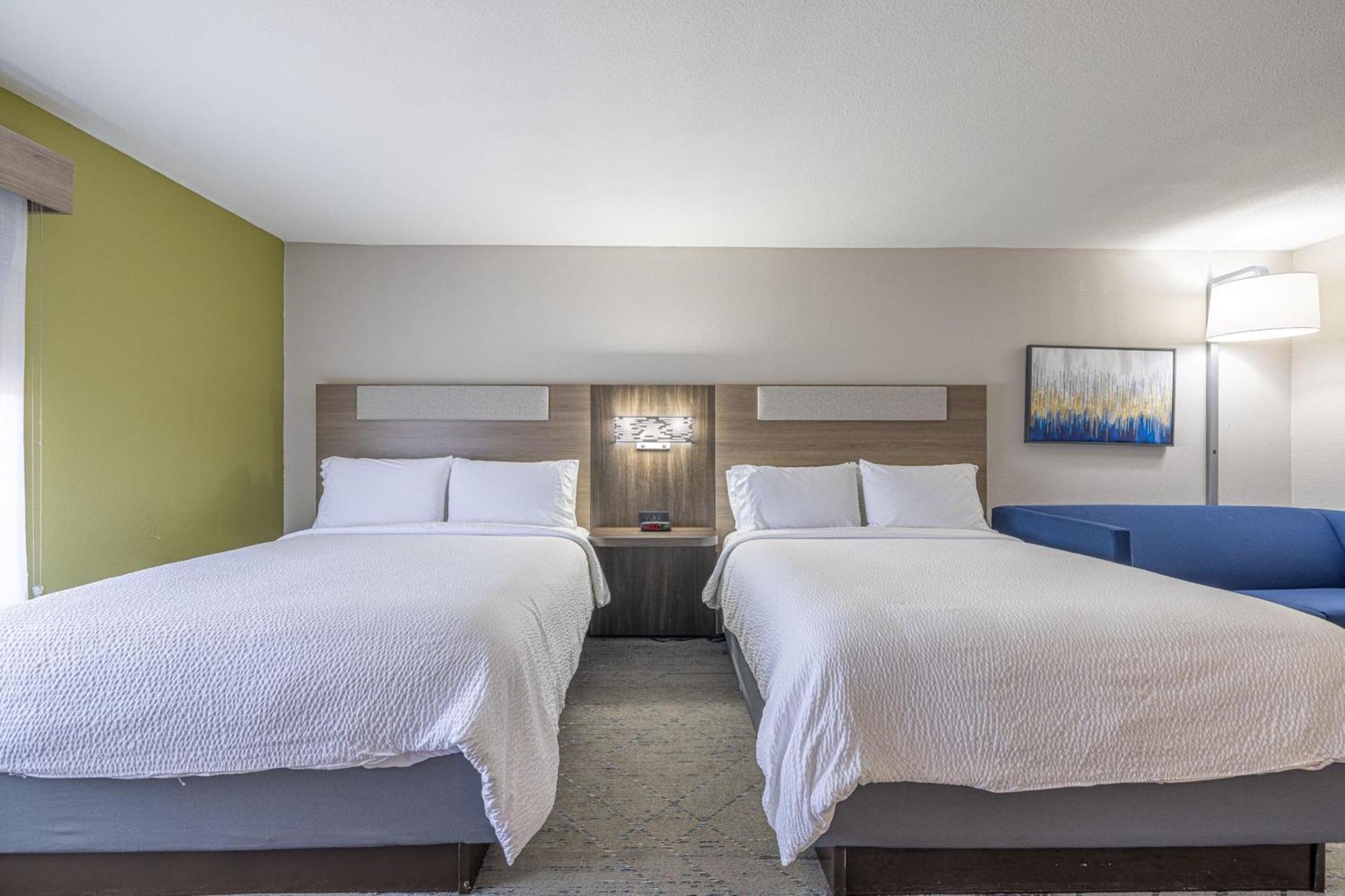 Holiday Inn Express & Suites College Station By Ihg Екстериор снимка