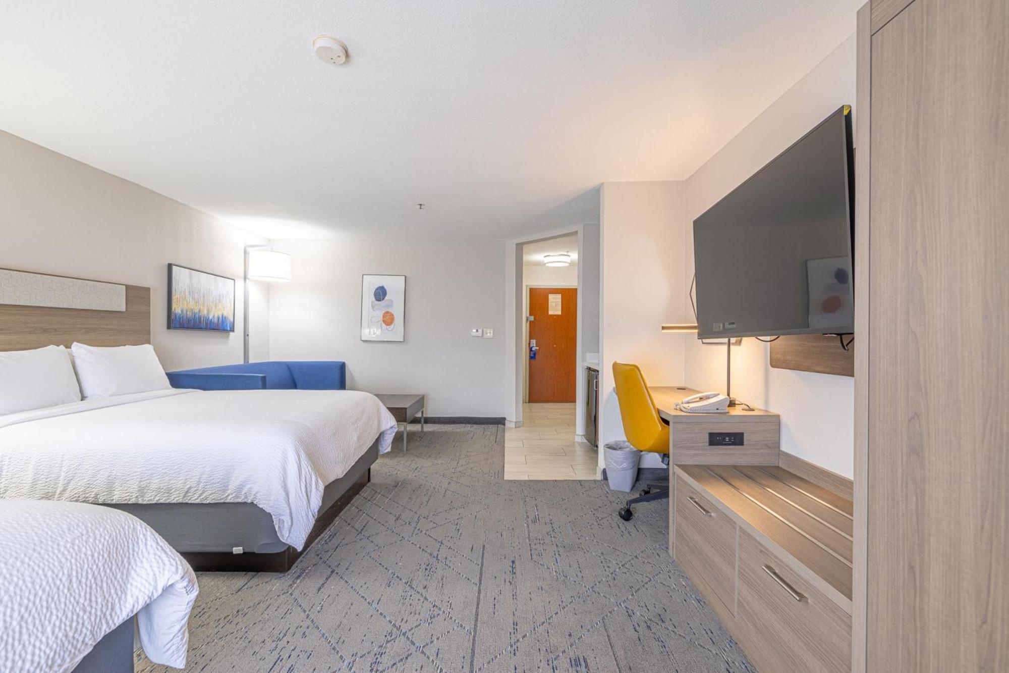 Holiday Inn Express & Suites College Station By Ihg Екстериор снимка
