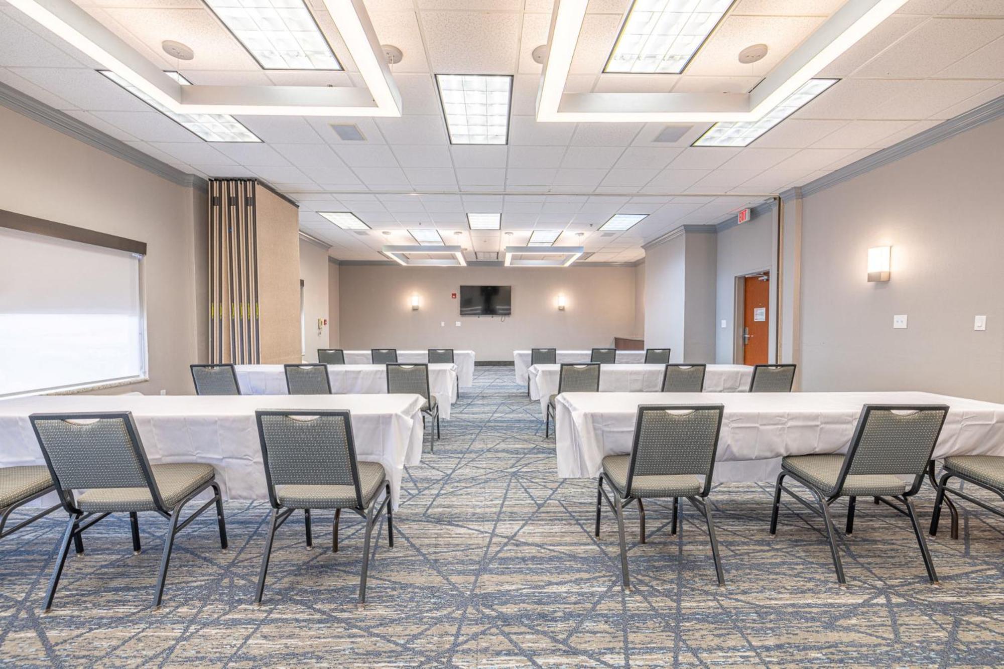 Holiday Inn Express & Suites College Station By Ihg Екстериор снимка