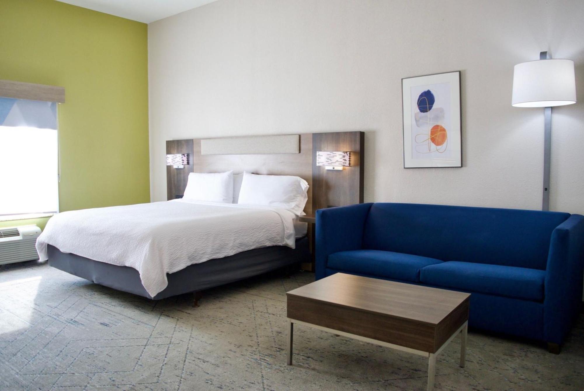 Holiday Inn Express & Suites College Station By Ihg Екстериор снимка